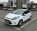 Білий Форд Фієста, об'ємом двигуна 1.4 л та пробігом 180 тис. км за 7150 $, фото 1 на Automoto.ua