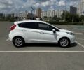 Белый Форд Фиеста, объемом двигателя 1.4 л и пробегом 84 тыс. км за 7100 $, фото 3 на Automoto.ua