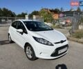 Белый Форд Фиеста, объемом двигателя 1.25 л и пробегом 81 тыс. км за 7000 $, фото 1 на Automoto.ua