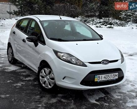 Білий Форд Фієста, об'ємом двигуна 1.25 л та пробігом 53 тис. км за 6400 $, фото 37 на Automoto.ua
