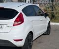 Белый Форд Фиеста, объемом двигателя 1.4 л и пробегом 197 тыс. км за 6000 $, фото 17 на Automoto.ua
