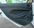 Білий Форд Фієста, об'ємом двигуна 1.39 л та пробігом 125 тис. км за 8350 $, фото 68 на Automoto.ua
