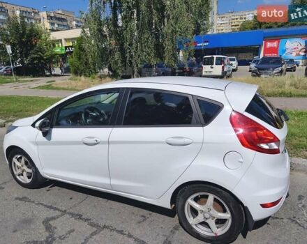Белый Форд Фиеста, объемом двигателя 1.25 л и пробегом 170 тыс. км за 6200 $, фото 12 на Automoto.ua