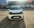 Білий Форд Фієста, об'ємом двигуна 1.39 л та пробігом 140 тис. км за 8200 $, фото 1 на Automoto.ua