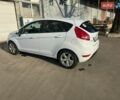 Білий Форд Фієста, об'ємом двигуна 1.39 л та пробігом 140 тис. км за 8200 $, фото 3 на Automoto.ua