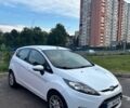 Білий Форд Фієста, об'ємом двигуна 1.4 л та пробігом 260 тис. км за 5500 $, фото 1 на Automoto.ua
