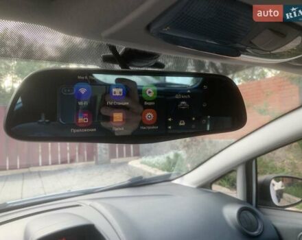 Форд Фиеста 2012 в Полтаве на Automoto.ua Белый Форд Фиеста, объемом двигателя 1.25 л и пробегом 51 тыс. км за 7199 $, фото 13 на Automoto.ua