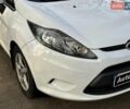 Білий Форд Фієста, об'ємом двигуна 1.2 л та пробігом 170 тис. км за 6290 $, фото 2 на Automoto.ua
