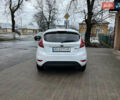 Белый Форд Фиеста, объемом двигателя 1.4 л и пробегом 170 тыс. км за 7800 $, фото 3 на Automoto.ua