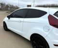 Белый Форд Фиеста, объемом двигателя 1.4 л и пробегом 250 тыс. км за 4700 $, фото 5 на Automoto.ua