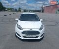 Белый Форд Фиеста, объемом двигателя 1 л и пробегом 96 тыс. км за 6000 $, фото 1 на Automoto.ua