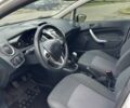 Белый Форд Фиеста, объемом двигателя 1.2 л и пробегом 140 тыс. км за 6300 $, фото 4 на Automoto.ua