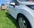 Белый Форд Фиеста, объемом двигателя 1.4 л и пробегом 205 тыс. км за 5300 $, фото 7 на Automoto.ua