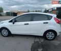 Белый Форд Фиеста, объемом двигателя 1.24 л и пробегом 212 тыс. км за 5400 $, фото 5 на Automoto.ua