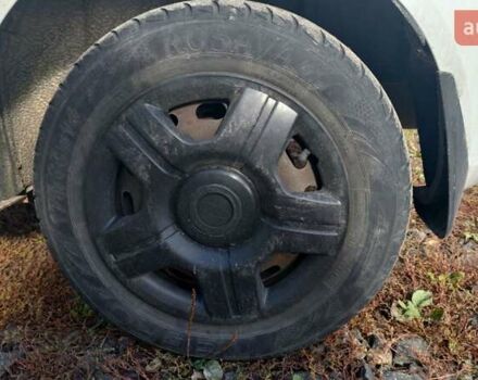 Форд Фієста 2012 у Хмельницькому на Automoto.ua Білий Форд Фієста, об'ємом двигуна 1.25 л та пробігом 123 тис. км за 5700 $, фото 9 на Automoto.ua