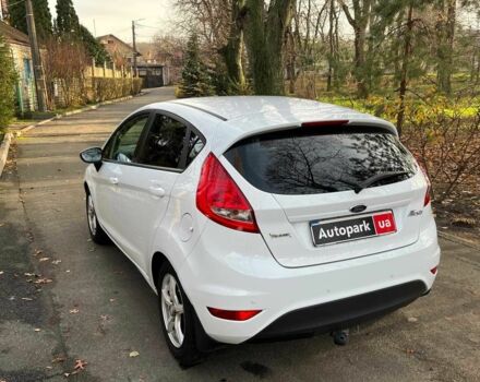 Білий Форд Фієста, об'ємом двигуна 1.2 л та пробігом 170 тис. км за 6290 $, фото 7 на Automoto.ua