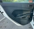Білий Форд Фієста, об'ємом двигуна 1.4 л та пробігом 125 тис. км за 6850 $, фото 25 на Automoto.ua