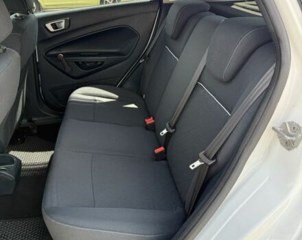 Белый Форд Фиеста, объемом двигателя 1.4 л и пробегом 84 тыс. км за 7100 $, фото 11 на Automoto.ua