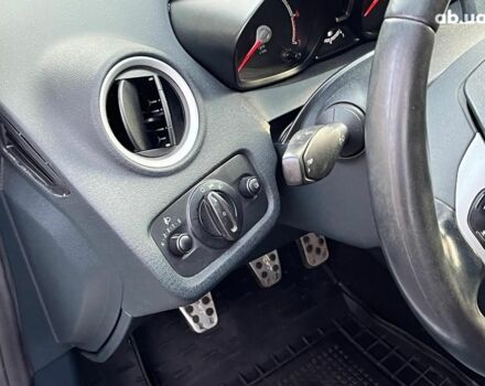 Белый Форд Фиеста, объемом двигателя 1.2 л и пробегом 170 тыс. км за 6290 $, фото 24 на Automoto.ua