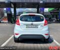 Білий Форд Фієста, об'ємом двигуна 1.4 л та пробігом 157 тис. км за 7300 $, фото 4 на Automoto.ua