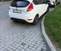 Белый Форд Фиеста, объемом двигателя 1.24 л и пробегом 210 тыс. км за 5000 $, фото 2 на Automoto.ua