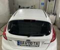 Білий Форд Фієста, об'ємом двигуна 1.4 л та пробігом 125 тис. км за 6000 $, фото 4 на Automoto.ua