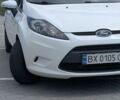 Білий Форд Фієста, об'ємом двигуна 1.39 л та пробігом 190 тис. км за 5600 $, фото 1 на Automoto.ua
