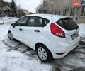 Білий Форд Фієста, об'ємом двигуна 1.25 л та пробігом 53 тис. км за 6400 $, фото 9 на Automoto.ua