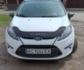 Білий Форд Фієста, об'ємом двигуна 1.4 л та пробігом 225 тис. км за 5250 $, фото 1 на Automoto.ua
