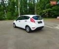Белый Форд Фиеста, объемом двигателя 1.25 л и пробегом 117 тыс. км за 5900 $, фото 6 на Automoto.ua