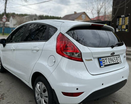 Білий Форд Фієста, об'ємом двигуна 1.4 л та пробігом 225 тис. км за 5900 $, фото 8 на Automoto.ua