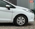 Белый Форд Фиеста, объемом двигателя 1.24 л и пробегом 125 тыс. км за 5490 $, фото 3 на Automoto.ua