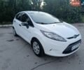 Белый Форд Фиеста, объемом двигателя 1.24 л и пробегом 212 тыс. км за 5400 $, фото 8 на Automoto.ua
