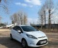 Белый Форд Фиеста, объемом двигателя 1.2 л и пробегом 195 тыс. км за 6200 $, фото 1 на Automoto.ua