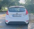 Білий Форд Фієста, об'ємом двигуна 1.39 л та пробігом 138 тис. км за 6200 $, фото 3 на Automoto.ua