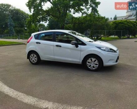 Белый Форд Фиеста, объемом двигателя 1.25 л и пробегом 117 тыс. км за 5900 $, фото 11 на Automoto.ua