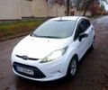 Білий Форд Фієста, об'ємом двигуна 1.2 л та пробігом 73 тис. км за 5800 $, фото 1 на Automoto.ua