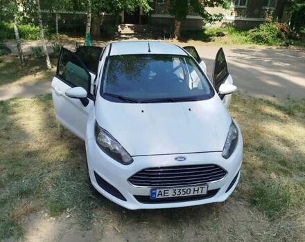 Белый Форд Фиеста, объемом двигателя 1.24 л и пробегом 153 тыс. км за 6100 $, фото 3 на Automoto.ua