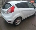 Білий Форд Фієста, об'ємом двигуна 1 л та пробігом 161 тис. км за 6200 $, фото 14 на Automoto.ua