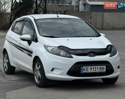 Белый Форд Фиеста, объемом двигателя 1.24 л и пробегом 127 тыс. км за 5399 $, фото 6 на Automoto.ua