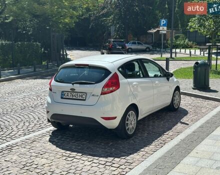 Белый Форд Фиеста, объемом двигателя 1.25 л и пробегом 170 тыс. км за 5850 $, фото 7 на Automoto.ua