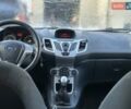 Білий Форд Фієста, об'ємом двигуна 1.4 л та пробігом 147 тис. км за 5900 $, фото 3 на Automoto.ua