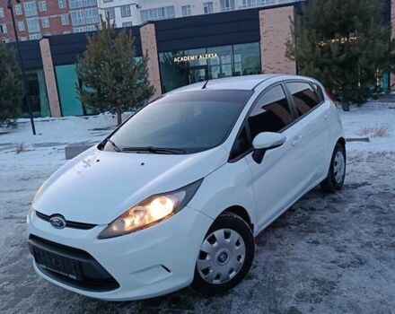 Белый Форд Фиеста, объемом двигателя 1.4 л и пробегом 95 тыс. км за 6900 $, фото 19 на Automoto.ua