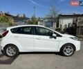Білий Форд Фієста, об'ємом двигуна 1.25 л та пробігом 81 тис. км за 7000 $, фото 4 на Automoto.ua