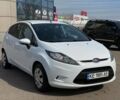Белый Форд Фиеста, объемом двигателя 1.3 л и пробегом 170 тыс. км за 5400 $, фото 5 на Automoto.ua