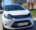 Белый Форд Фиеста, объемом двигателя 1.2 л и пробегом 83 тыс. км за 6500 $, фото 1 на Automoto.ua