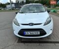 Белый Форд Фиеста, объемом двигателя 1.24 л и пробегом 182 тыс. км за 3700 $, фото 16 на Automoto.ua