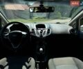 Білий Форд Фієста, об'ємом двигуна 1.3 л та пробігом 250 тис. км за 4800 $, фото 8 на Automoto.ua