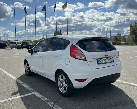 Білий Форд Фієста, об'ємом двигуна 1 л та пробігом 104 тис. км за 5400 $, фото 8 на Automoto.ua