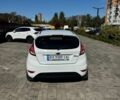 Білий Форд Фієста, об'ємом двигуна 1.6 л та пробігом 161 тис. км за 6300 $, фото 2 на Automoto.ua